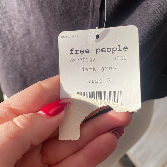 Free People Tank ✨ S - Picture 4 of 5